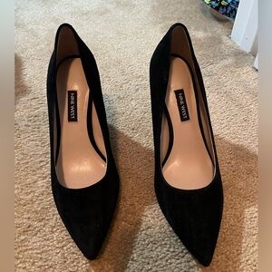 Black Nine West suede heels size 7.5